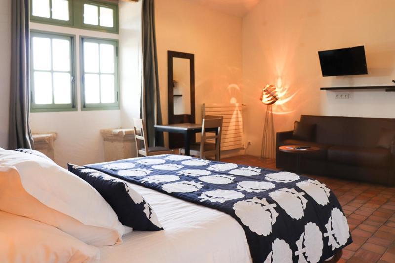 Domaine Du Normandoux, The Originals Relais Hotel Terce Luaran gambar