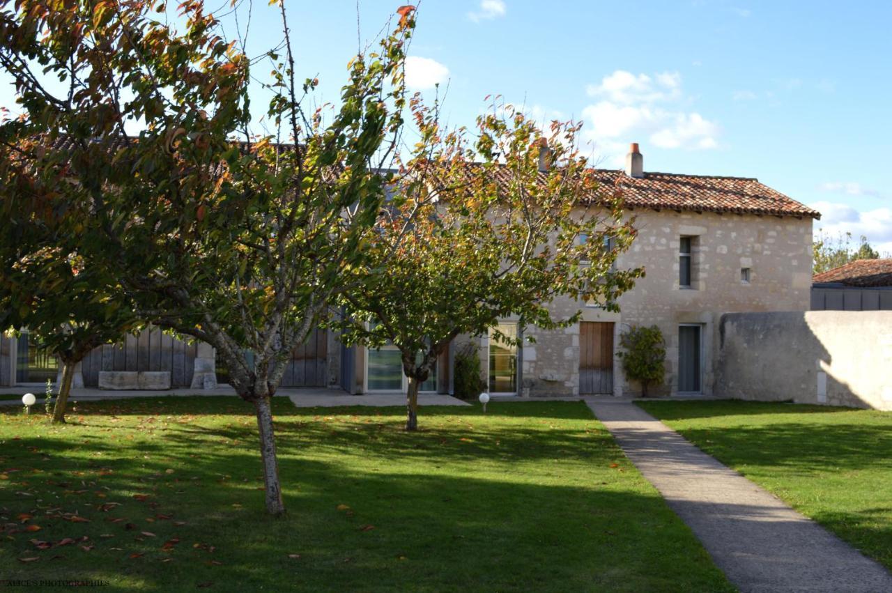 Domaine Du Normandoux, The Originals Relais Hotel Terce Luaran gambar